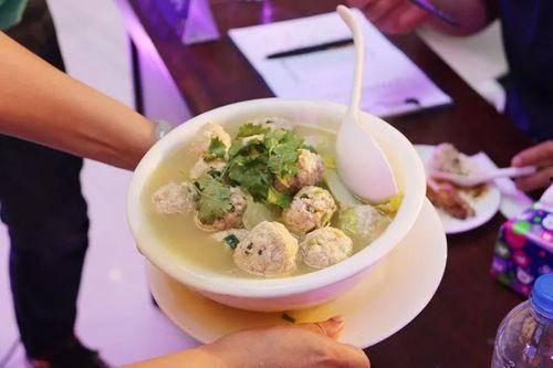 吃瓜的美食视频大全集免费观看,带你开启味蕾盛宴之旅  第1张